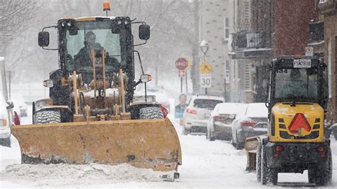 Montreal to spend nearly $200M on snow removal as winter costs rise across Canada